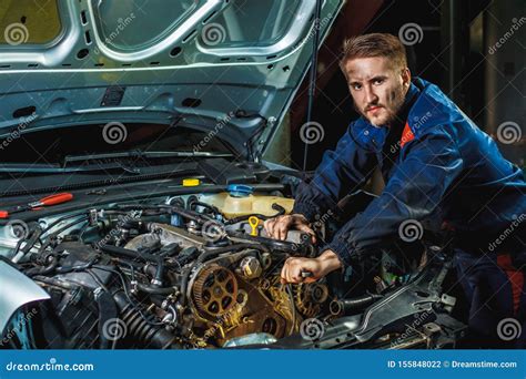 Car Mechanic & Repair .